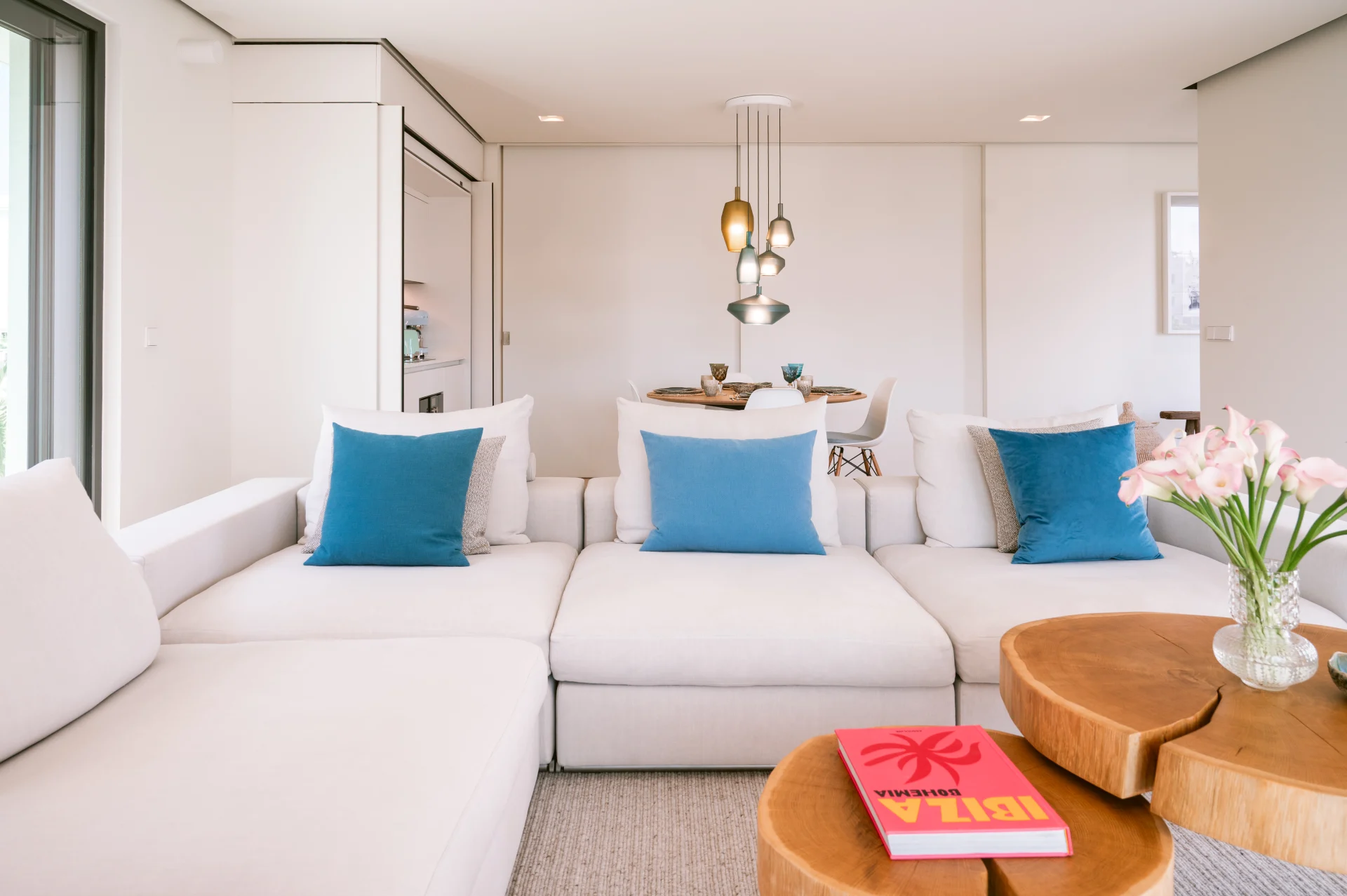 Roy Lichtenstein Suite – Hippiements: diseño, confort y estilo de vida en Ibiza – foto 11
