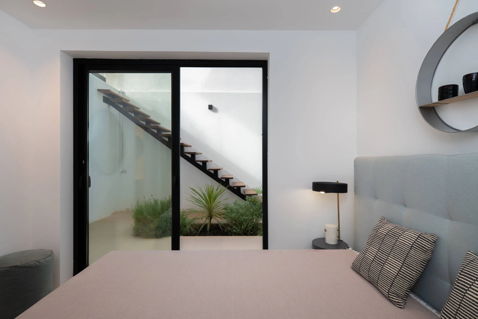 Villa contemporánea con piscina en Ses Torres, Ibiza – foto 16