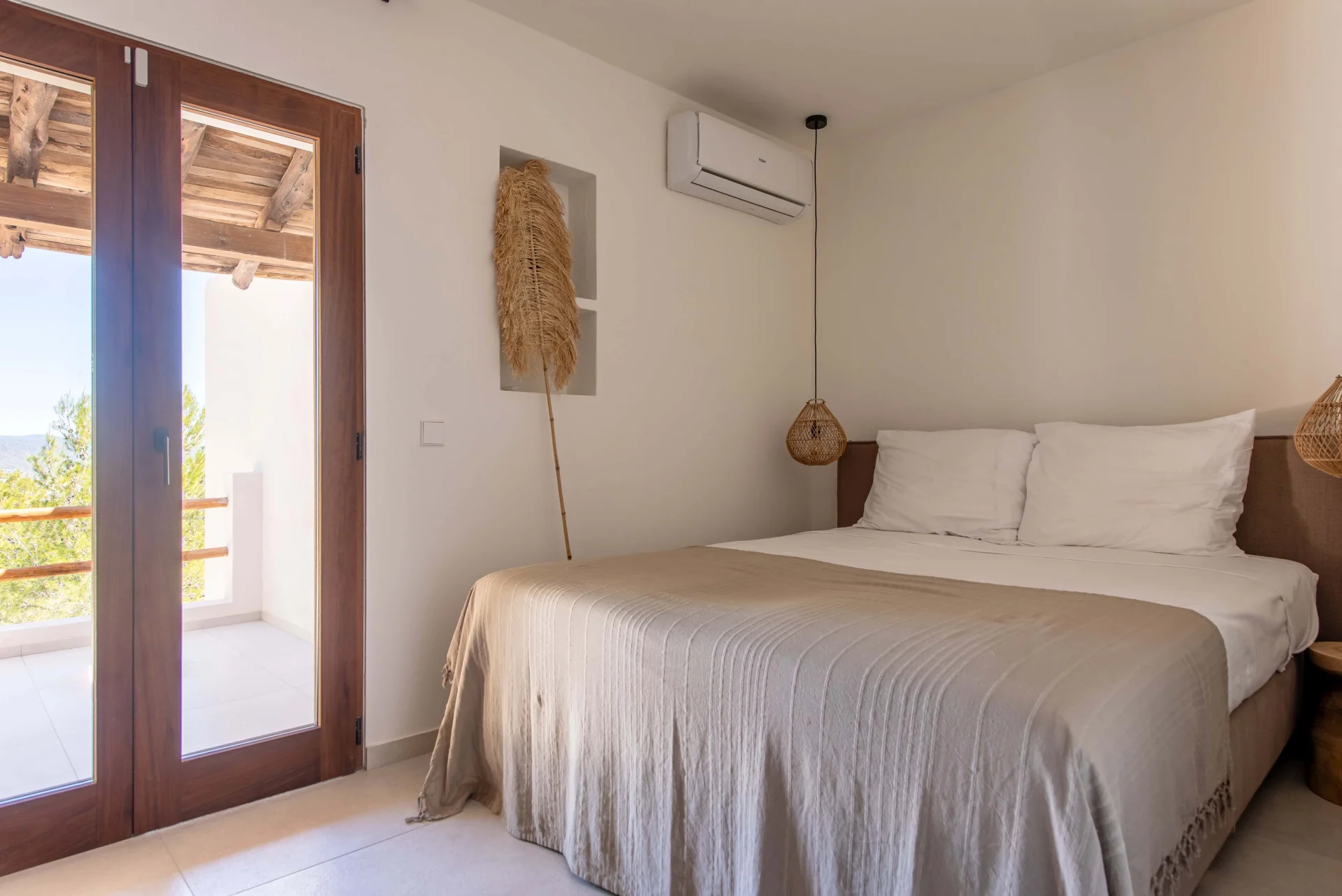 Villa con piscina privada y vistas al paisaje mediterráneo en San Agustín, Ibiza – foto 10