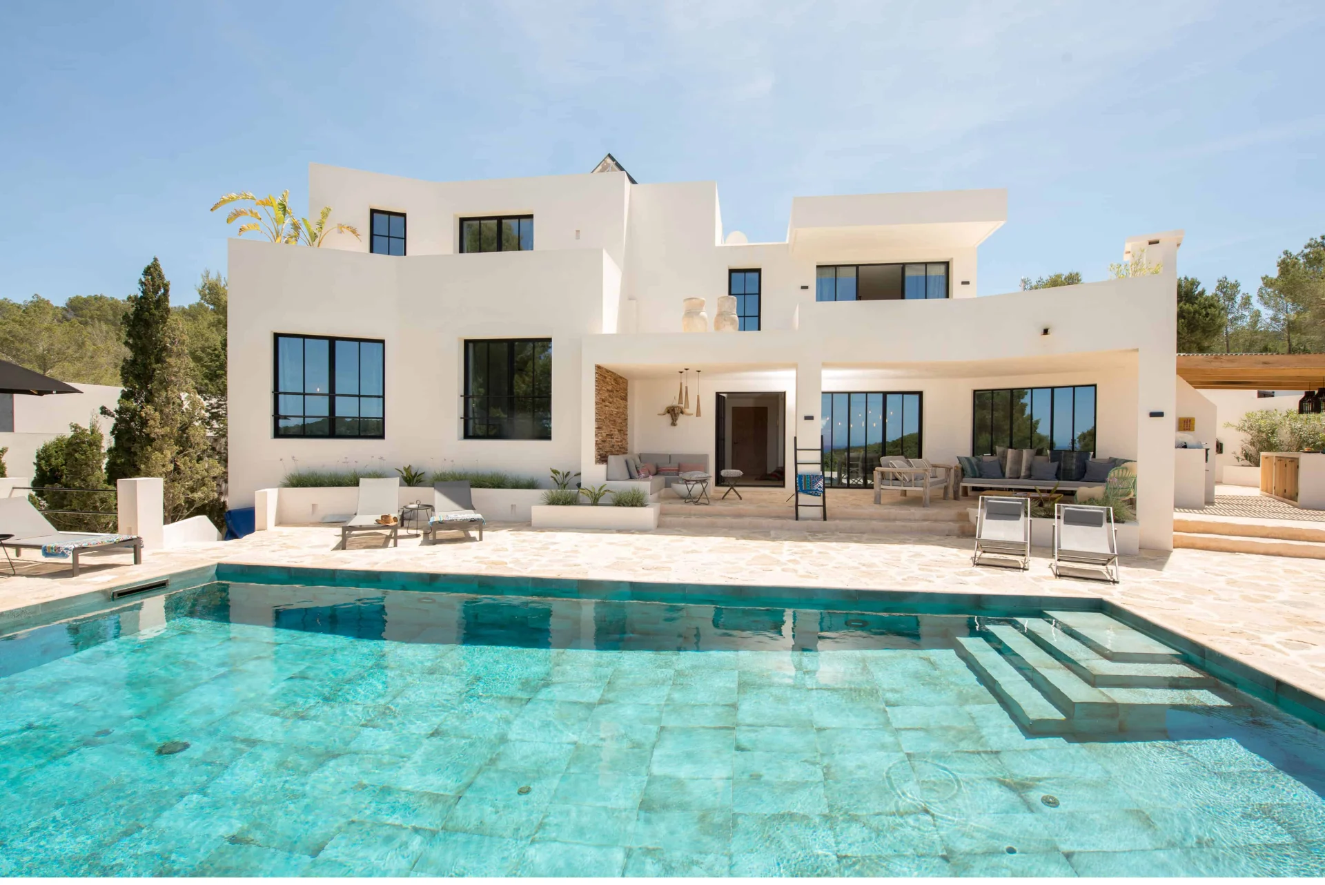 Villa Odiya | Diseño contemporáneo y vistas al Mediterráneo – foto 15