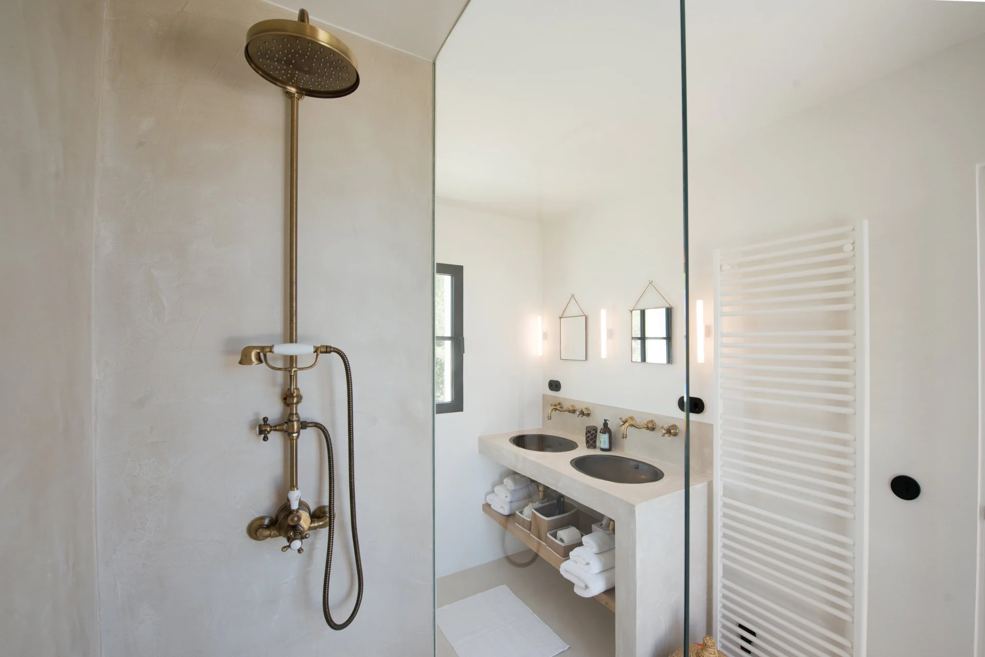 Villa Odiya | Diseño contemporáneo y vistas al Mediterráneo – foto 29
