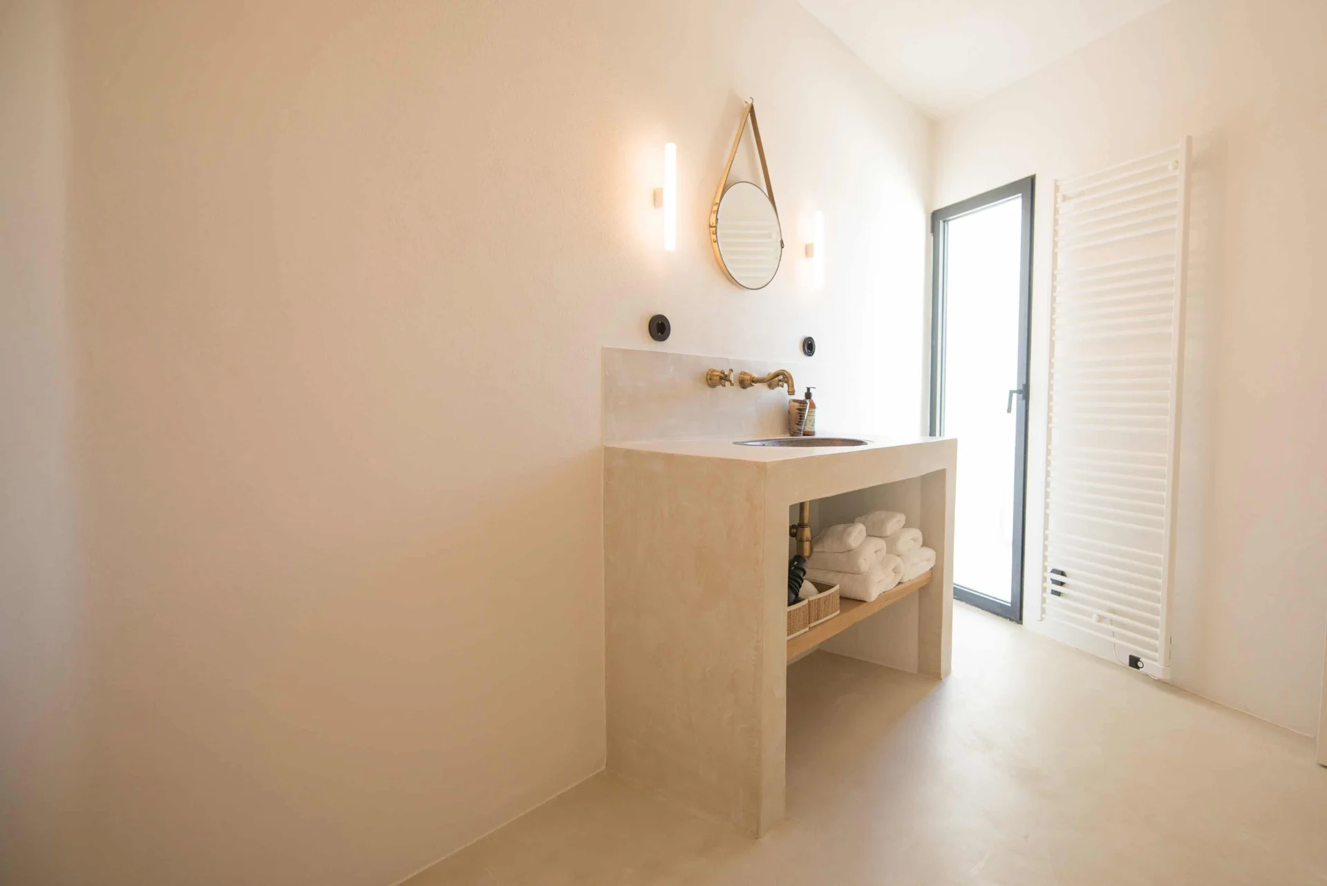 Villa Odiya | Diseño contemporáneo y vistas al Mediterráneo – foto 31