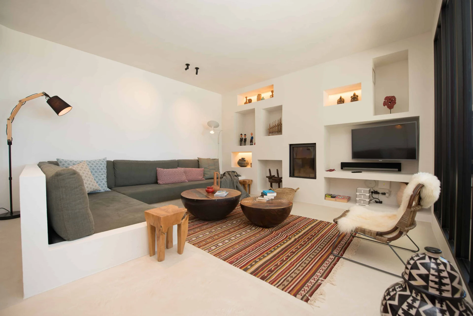 Villa Odiya | Diseño contemporáneo y vistas al Mediterráneo – foto 16